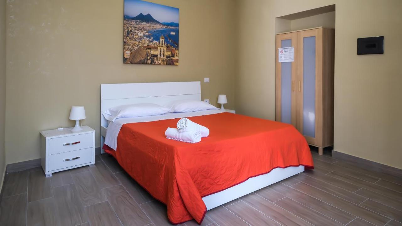 Royal Dante Bed and Breakfast Napels Buitenkant foto