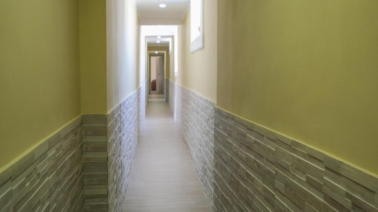 Royal Dante Bed and Breakfast Napels Buitenkant foto