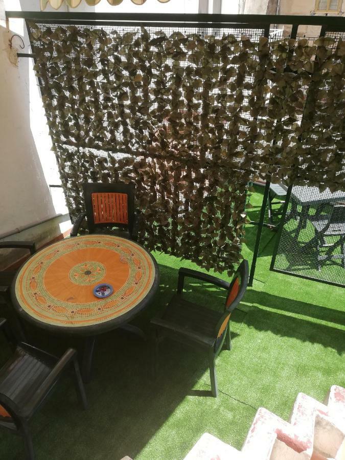 Royal Dante Bed and Breakfast Napels Buitenkant foto